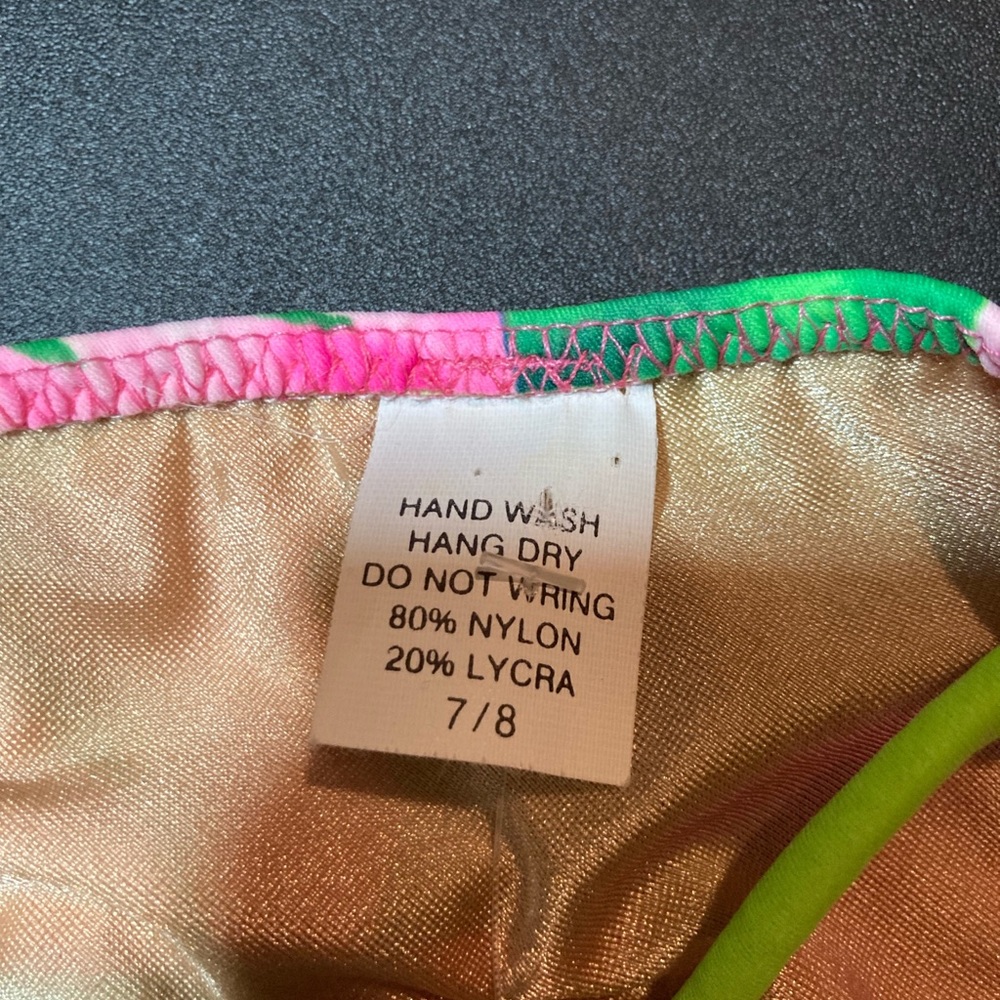 NWOT Ritchie Bikini top - Picture 3 of 3